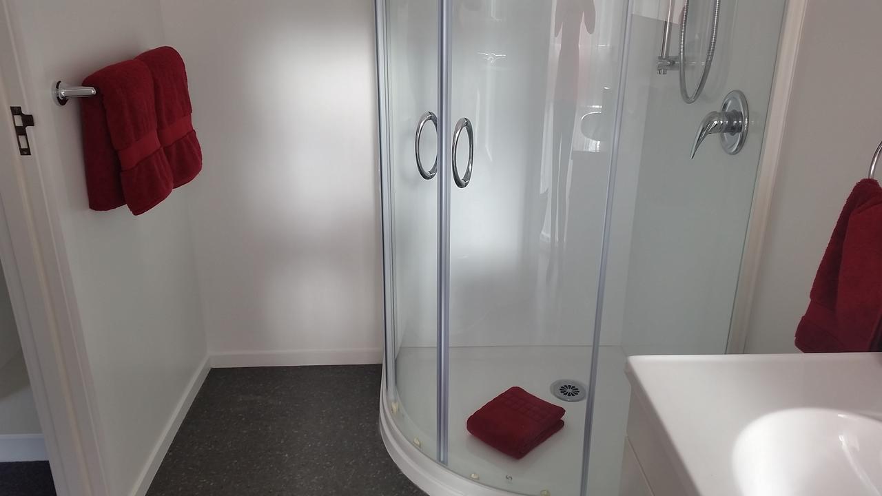 Leopard Hotel Waipukurau 외부 사진